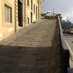 La Casa Del Maestro *