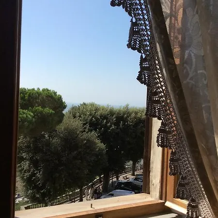 La Casa Del Maestro