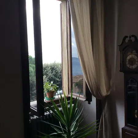 La Casa Del Maestro Gasthof Cortona